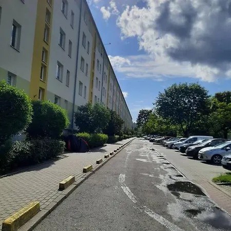 Urocze Mieszkanko 1,25 Km Do Morza Baltyckiego Гданьск